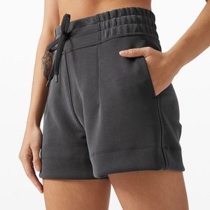 Lululemon Soft Ambition shorts size 6